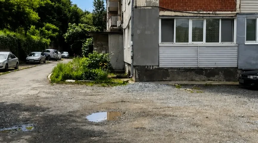 Мать пострадавшего во Врангеле ребёнка ищет виновника ДТП

🚨 Водитель сбил двоих детей во Врангеле 