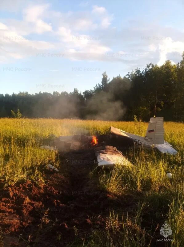 Легкомоторный самолет разбился в Подмосковье