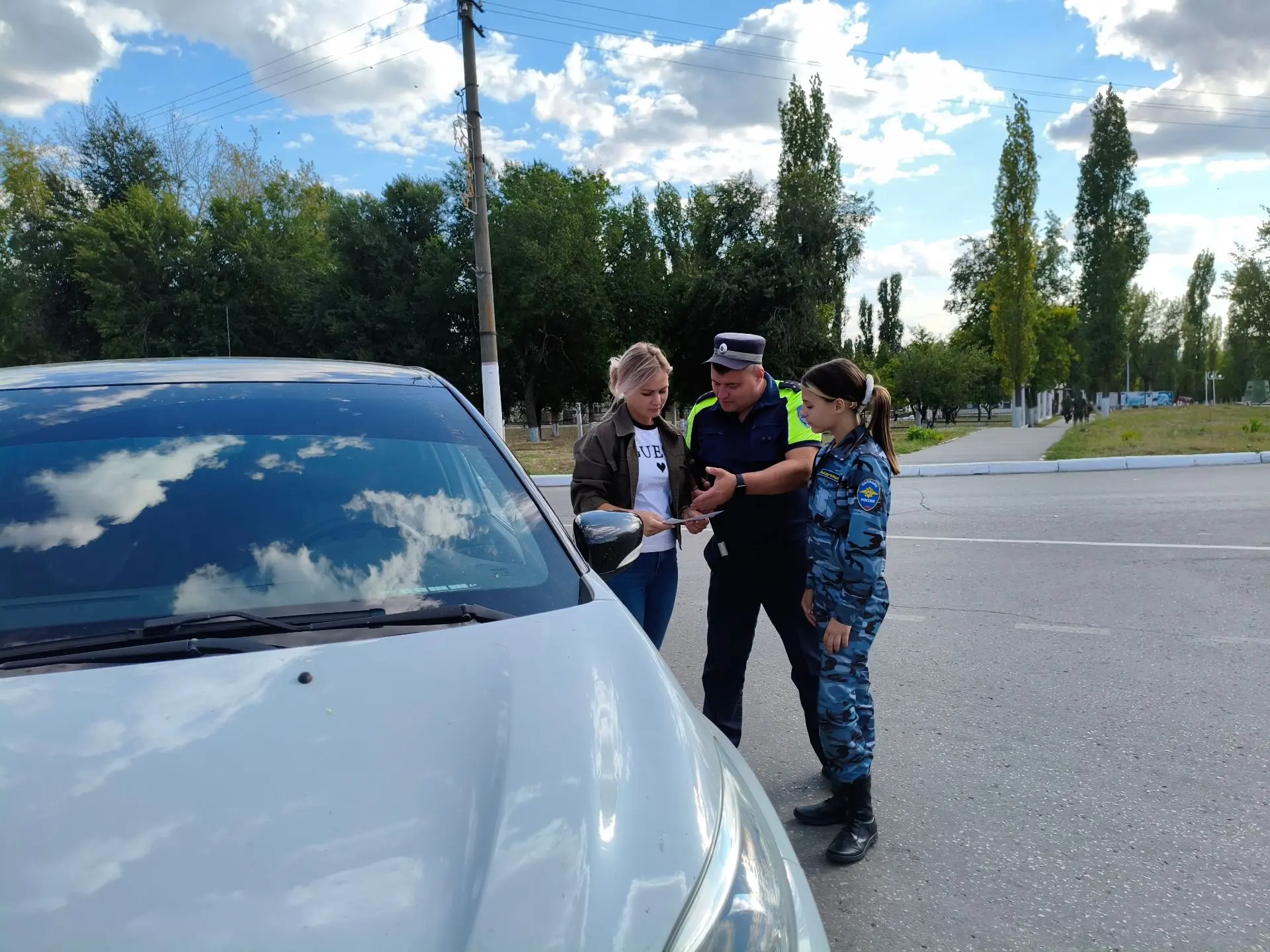«Безопасность детей — забота каждого!» — такой призыв звучал на улицах Светлого