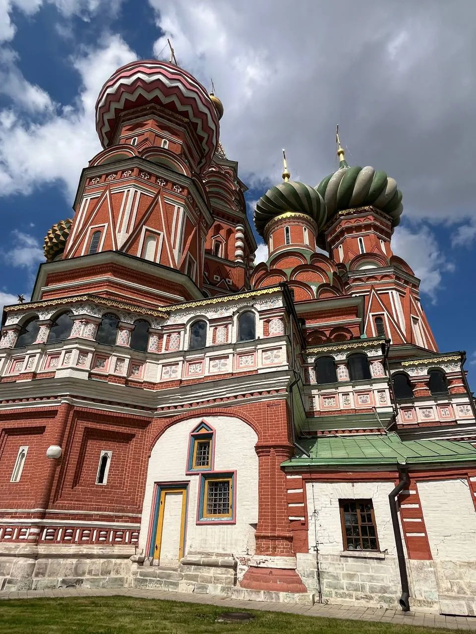 Где скрыться от жары?