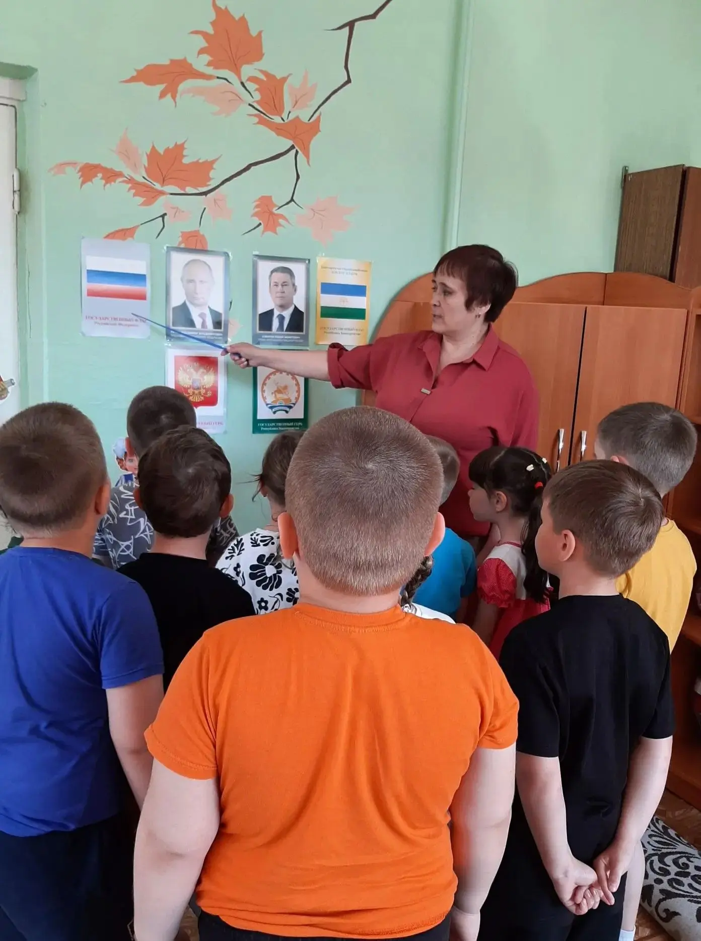 День России — это праздник, который дает нам, взрослым, прекрасную возможность поговорить с самым ва