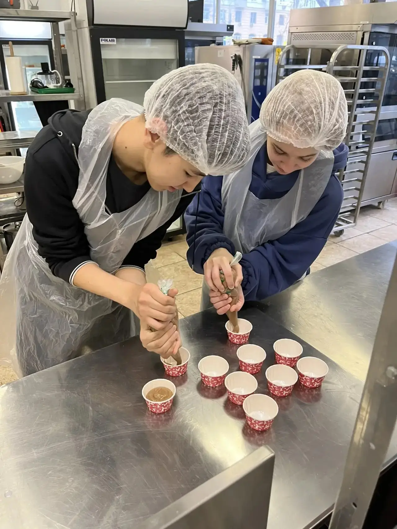 В мир поварского и кондитерского дела 👨‍🍳  Ученики 9-х классов активно посещают профессиональные про