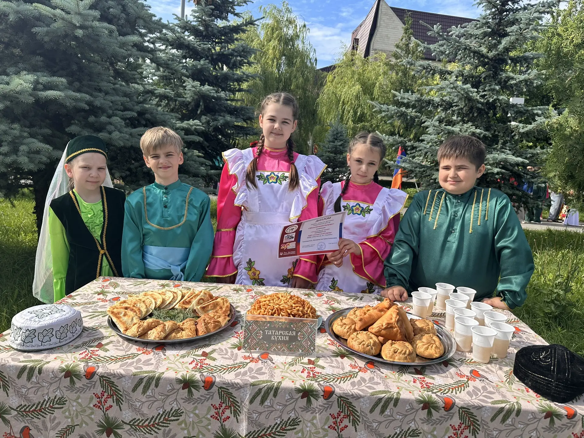 🇷🇺Жители нашего «Солнечного города» стали яркими участниками городского фестиваля «Многоликий Бузу
