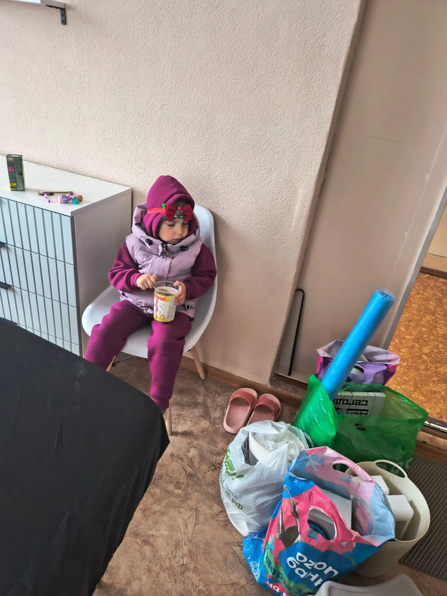 Ну что вещи на новое место перевезли. Осталось вывезти вещи остальные, тк на новом мест...