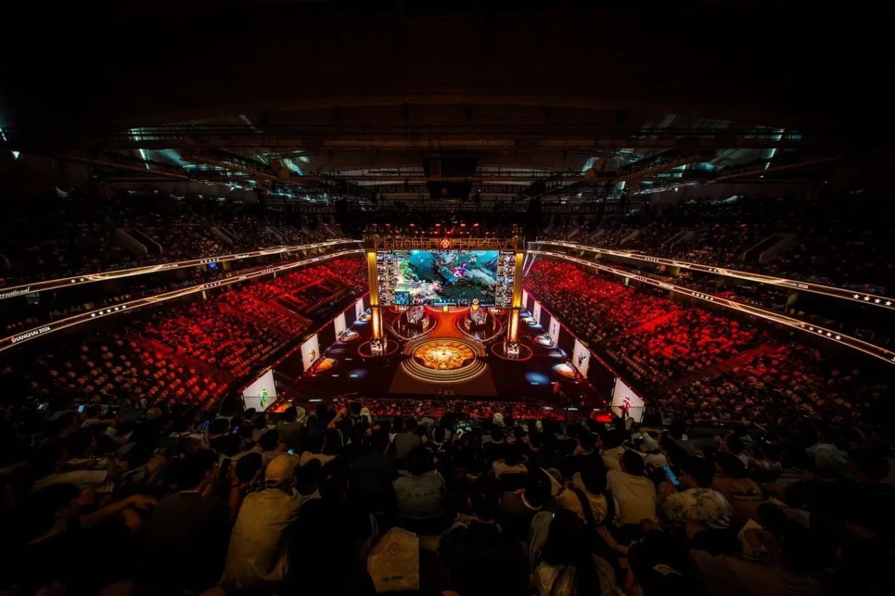 Впервые в истории главного турнира по Dota 2 в финале остались ТОЛЬКО российские команд...