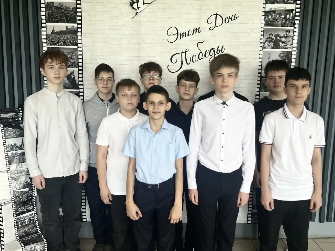 Поздравляем с великим праздником — Днем Победы! Сегодняшний день напоминает нам о героизме советског