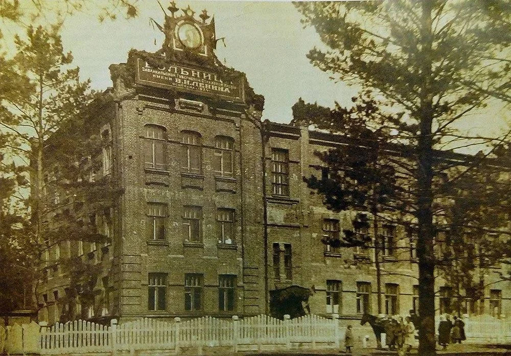 🕊 166 лет назад, 25 марта 1860 года, было дано официальное разрешение на открытие в Чите Мариинского