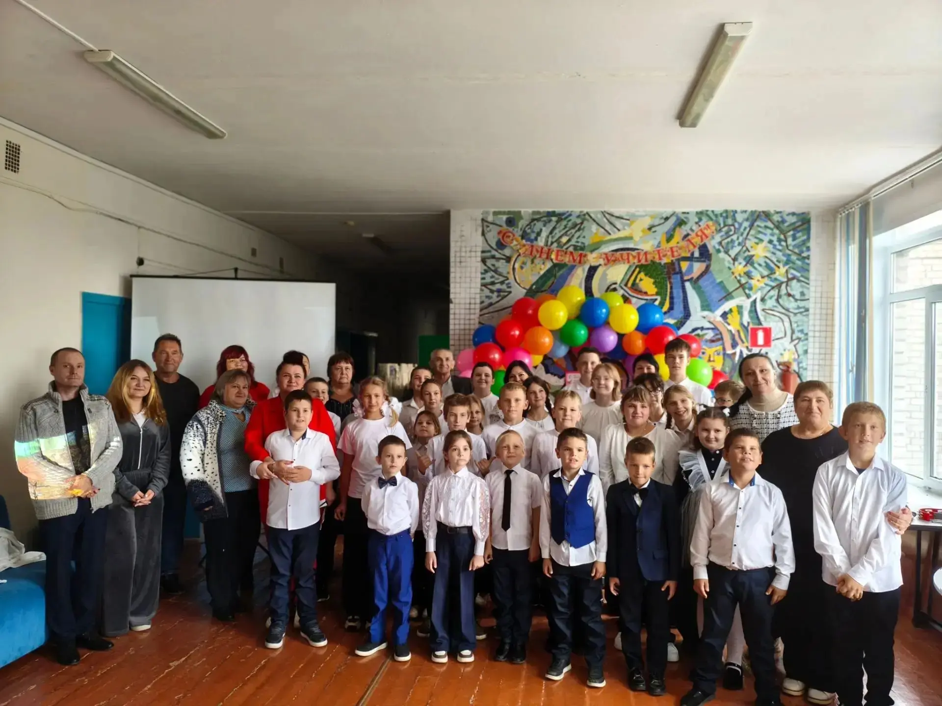 🎉 Концерт ко Дню учителя прошёл — и это было по-настоящему трогательно! ❤️