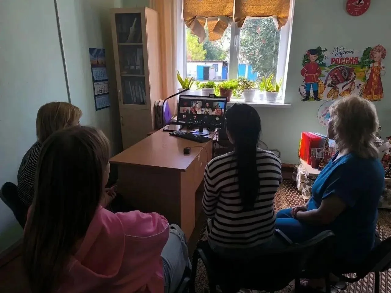 Педагоги Иловайска поучаствовали в онлайн-встрече для обмена опытом
