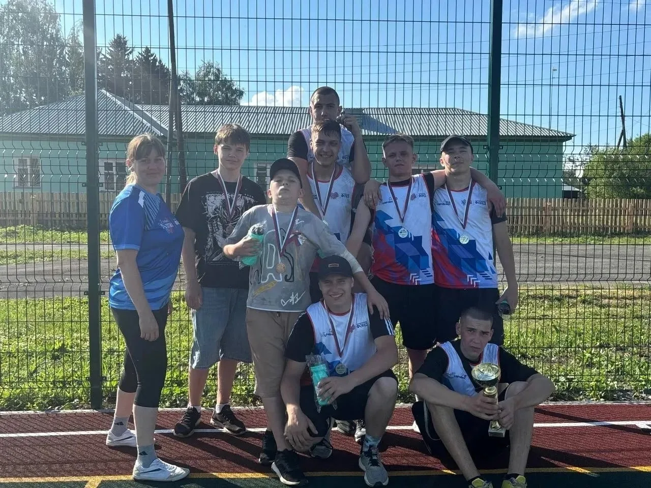 🏀 На новой площадке — новые турниры! 
 
12 июня на спортивной площадке Новодраченинской школы прошё