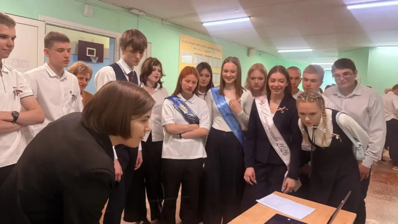 🌟Сегодня для выпускников 9-х и 11-х классов прошёл яркий и незабываемый квест по станциям, который п