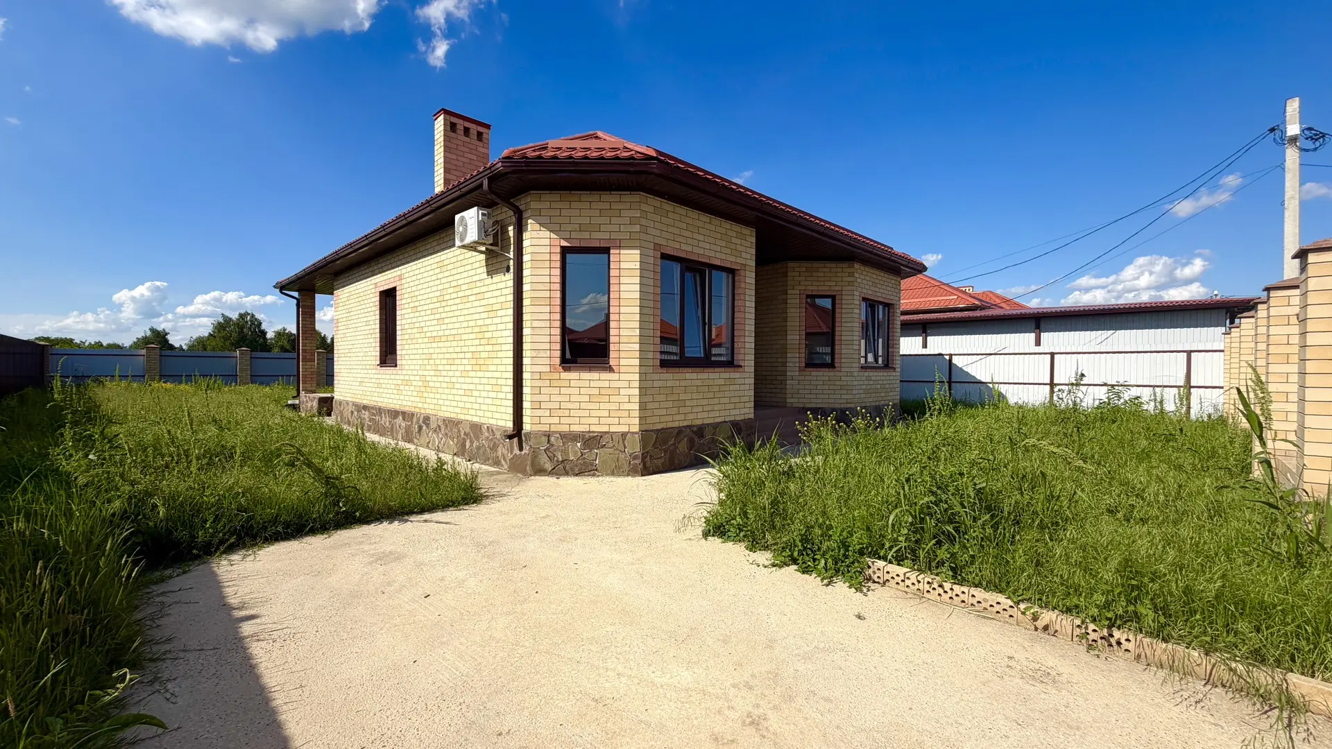 🏡ID 136693114
Для связи со мной:
📲 Телефон +7 (928) 211-33-77
________
📍 Новый дом с ремонтом и о