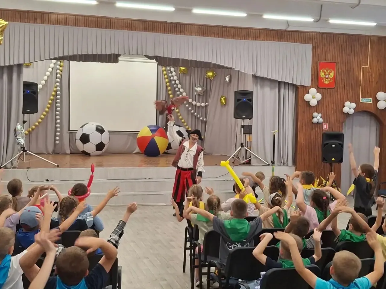 И снова «Василёк»!

Лето в пришкольном лагере «Планета детства» продолжает бить ключом, и на днях на