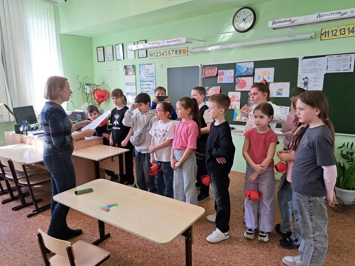 Станция "Китайские загадки " Ни для кого не является секретом тот факт, что дети обожают отгадывать 