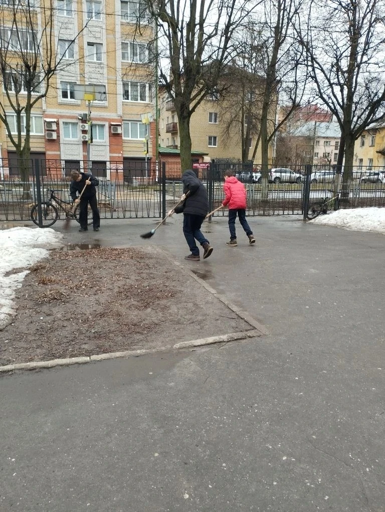 Дождливая погода - не преграда для добрых дел!❤🌧  Сегодня, 9 апреля, в Йошкар-Оле проходит общегород