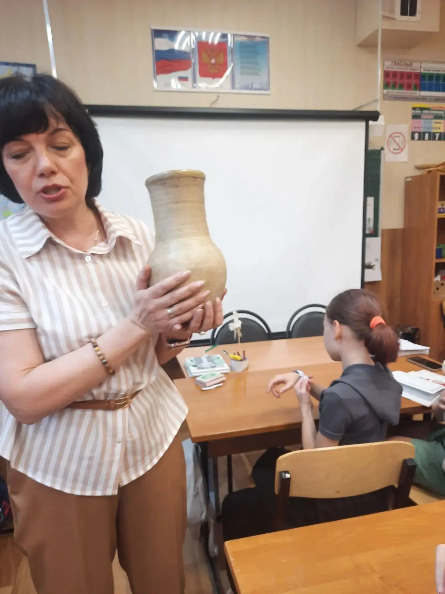 В наш лагерь приезжал литературный музей. Ребята с интересом слушали рассказы о старине, отгадывали 