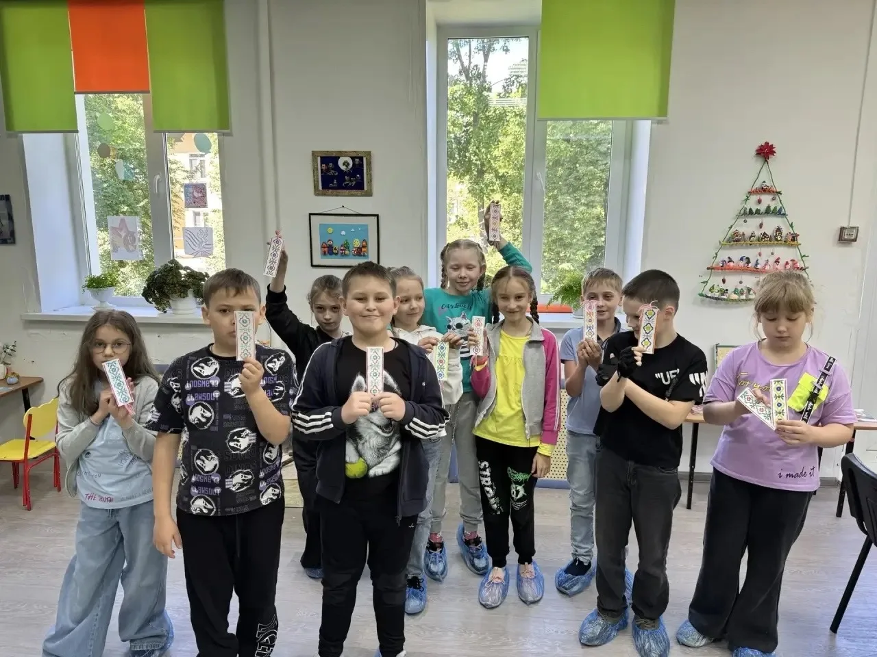 🌟 День 2 в нашем лагере прошел очень насыщенно и интересно! 🌟 
 
Ребята отправились в Центр детско