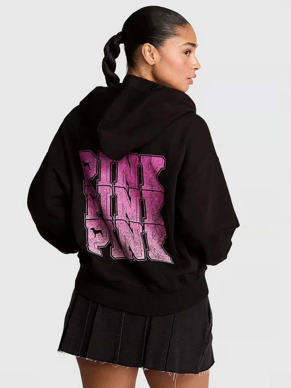 ⚡️Victoria Secret радует скидками 💣

⚡️Костюм 5250 р 🔥

⚡️https://www.victoriassecret.com/us/pink/