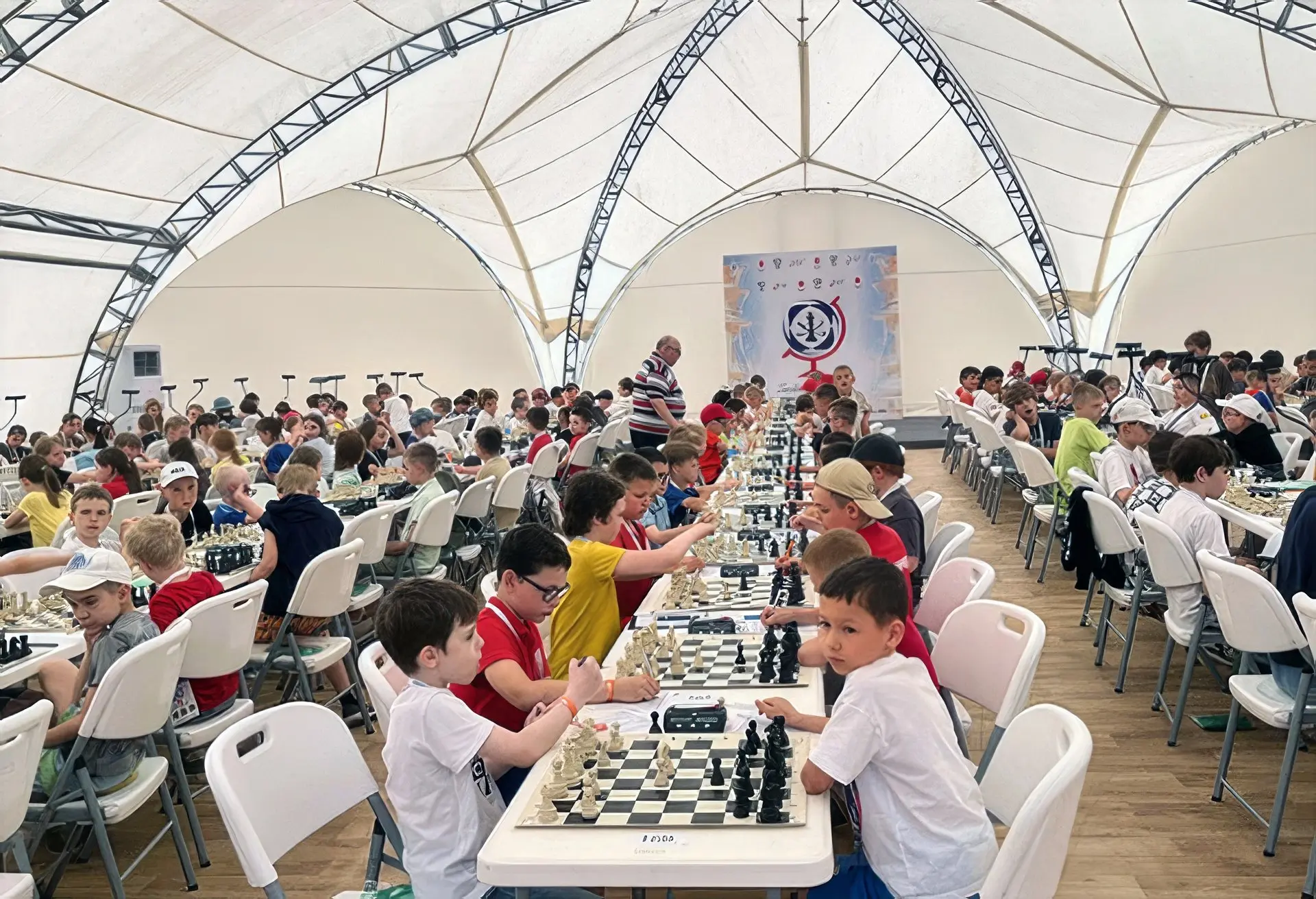 Такого в истории «Фортиссимо» ещё не было! ♟️

На Первенстве России по шахматам среди школьников наш