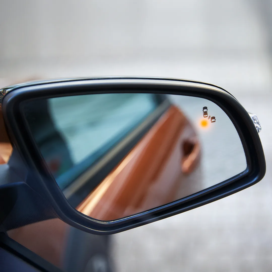 🚗✨ Датчик слепых зон — твоя защита на дороге!

Этот умный помощник следит за теми участками вокруг 