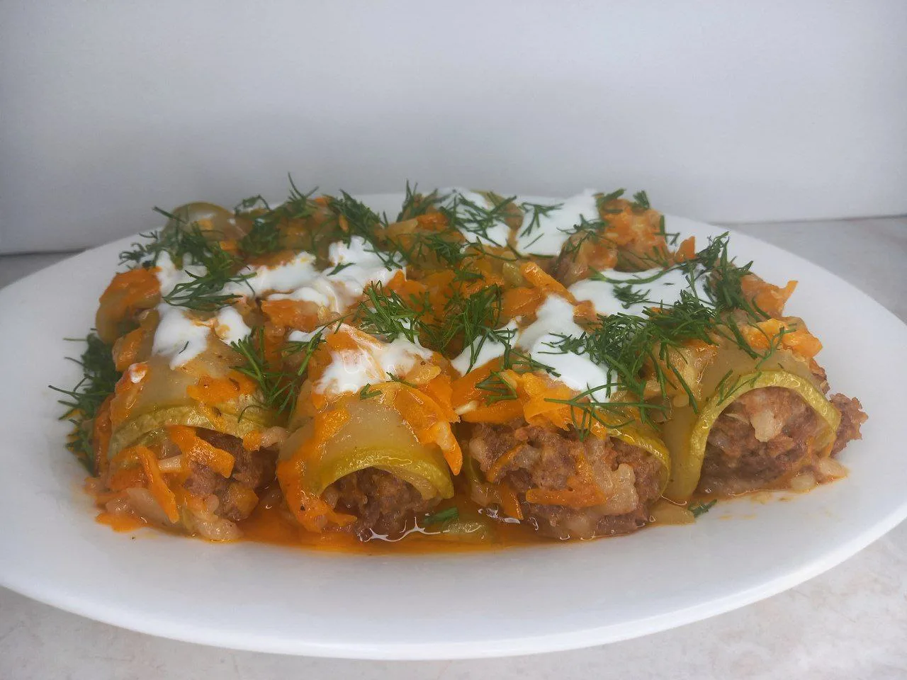 Вчера на ужин были просто потрясающе вкусные рулетики! Обязательно приготовьте!