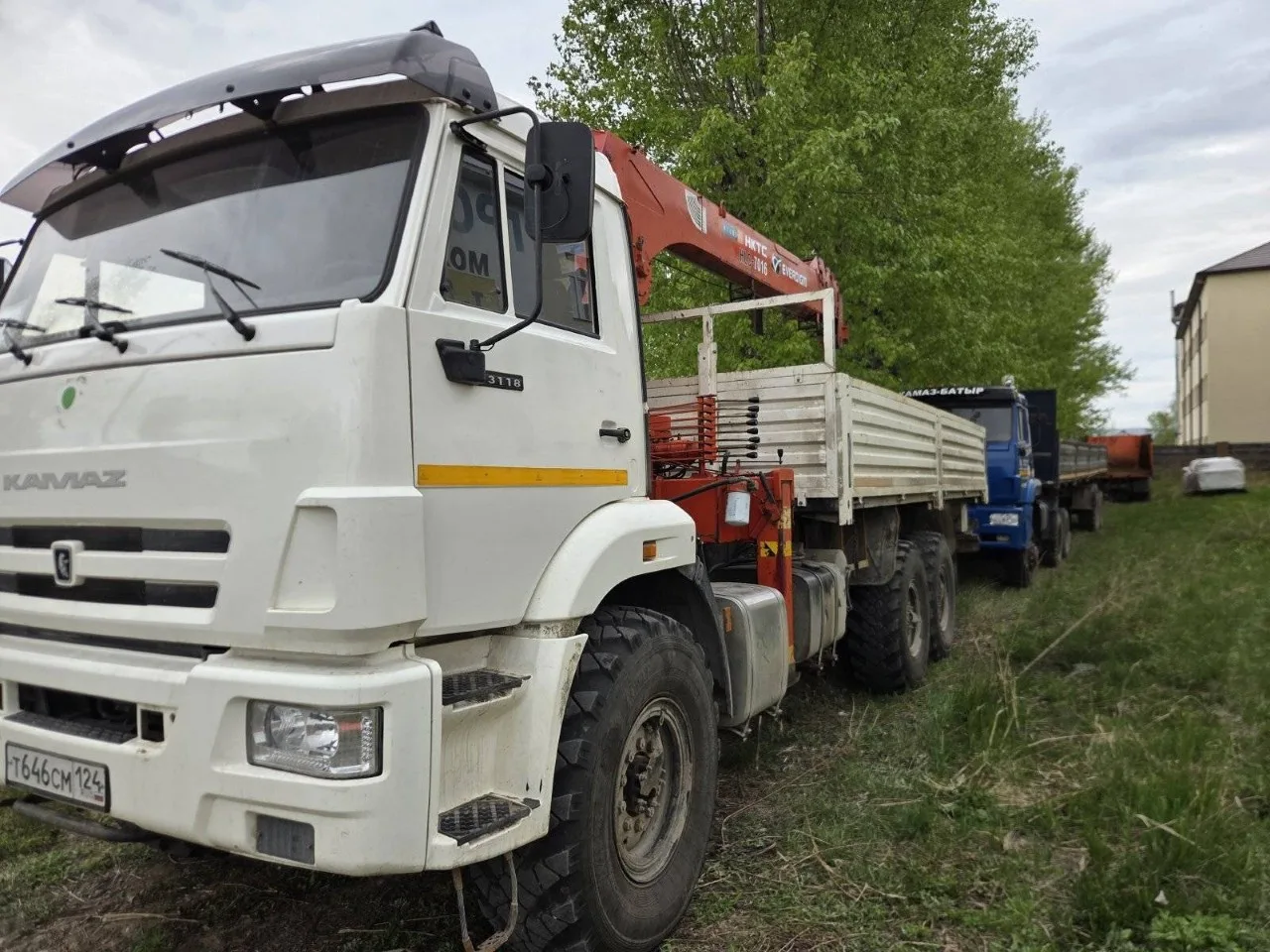 Тягач седельный, шасси КАМАЗ 65225-RT, 6х6, 22т (2021 г.в., гос. номер О437СН124, VIN X...