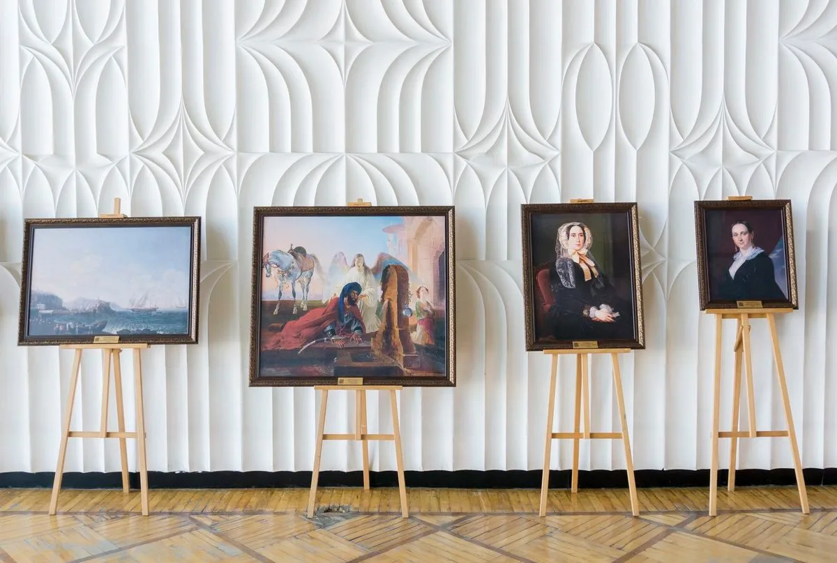🖼 Передвижная выставка «Сокровища русского искусства» Волгоградского музея изобразител...