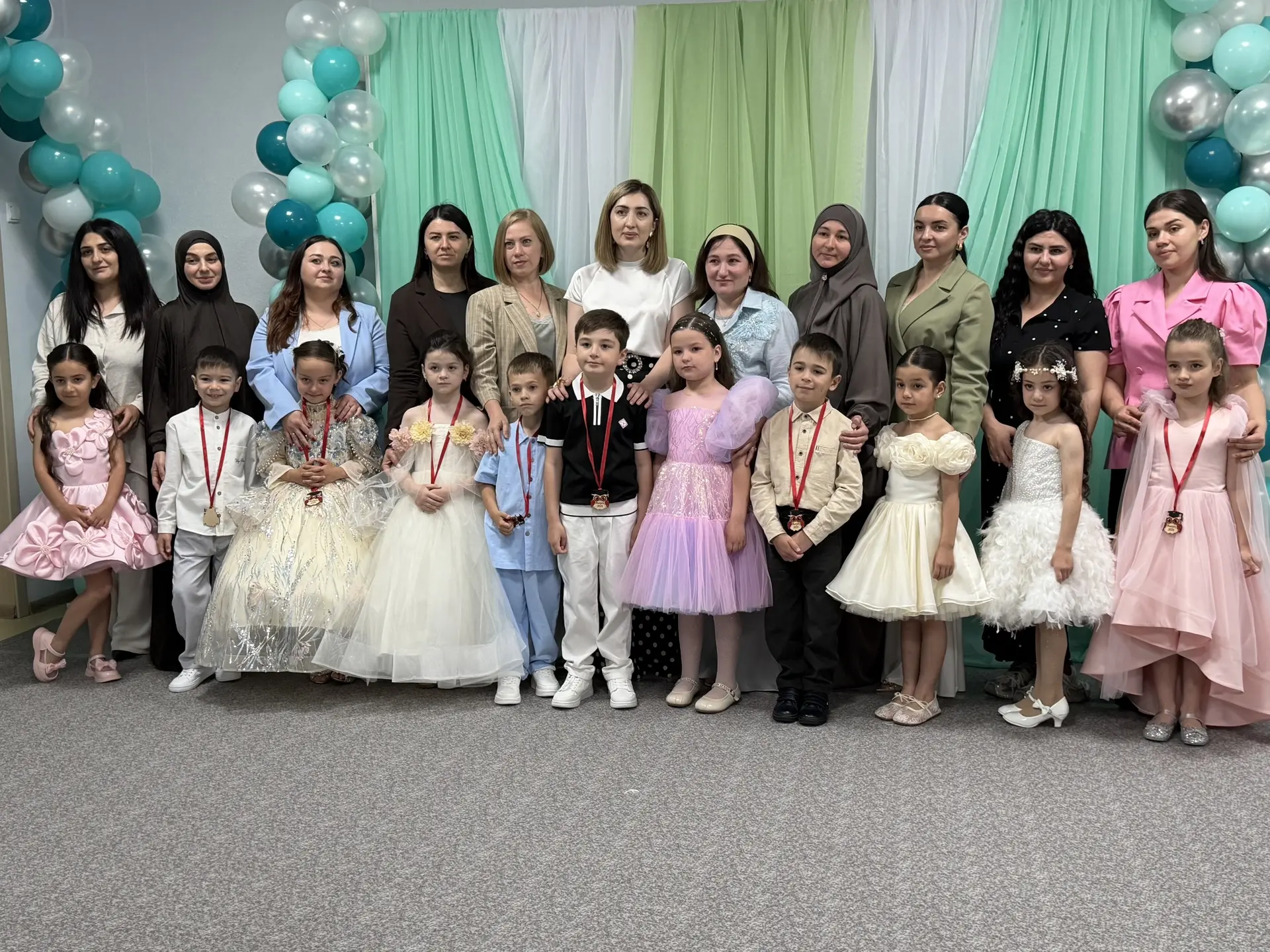 Сегодня вы – выпускники!