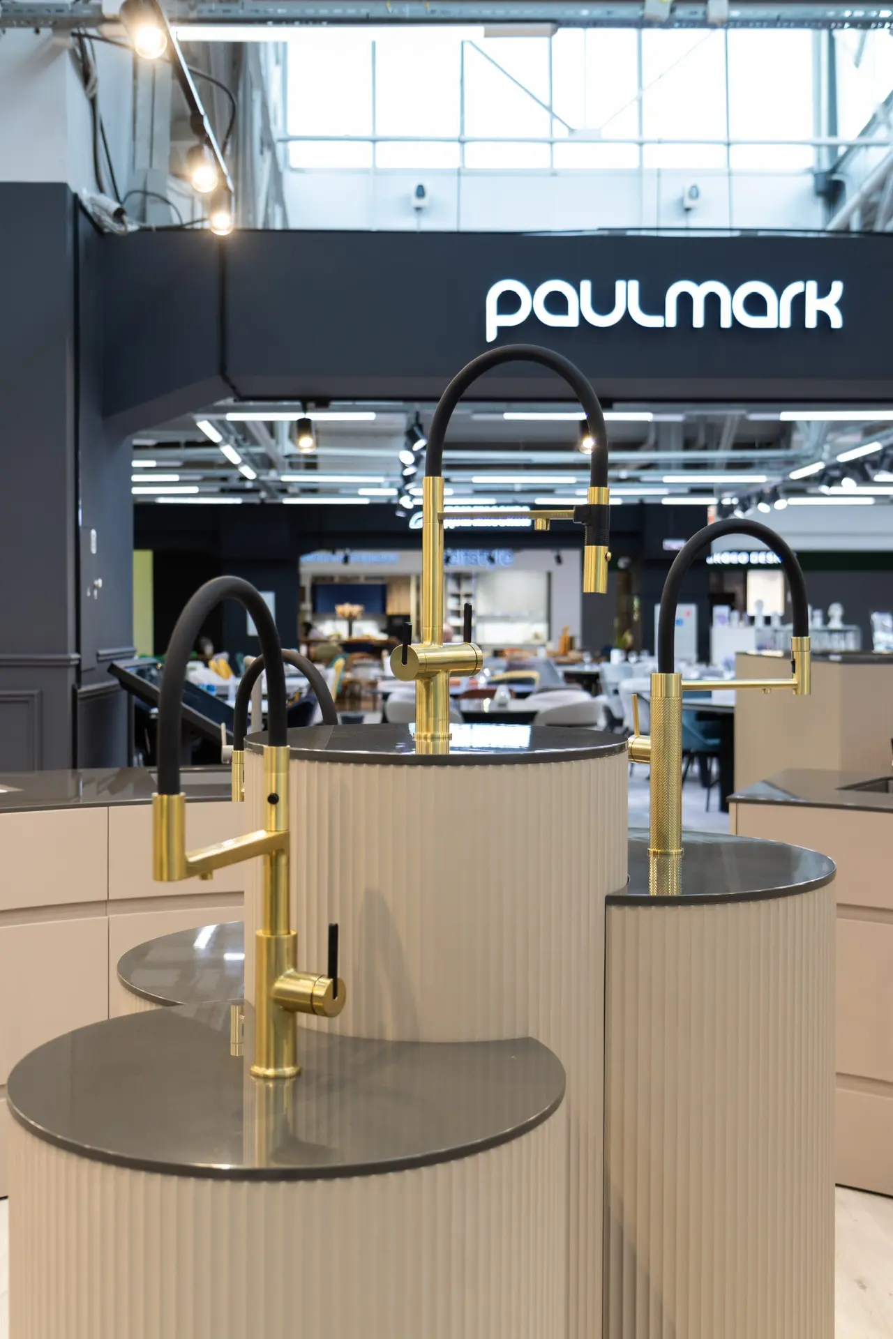 📌 ФЛАГМАНСКИЙ ШОУРУМ PAULMARK