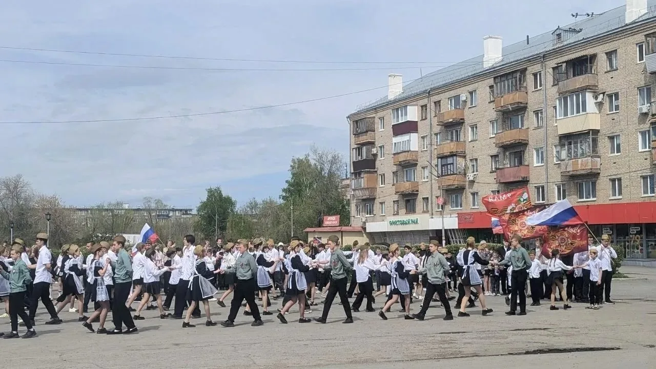 9 мая 1945 года навеки вписано в историю как великая победа советского народа, его спло...