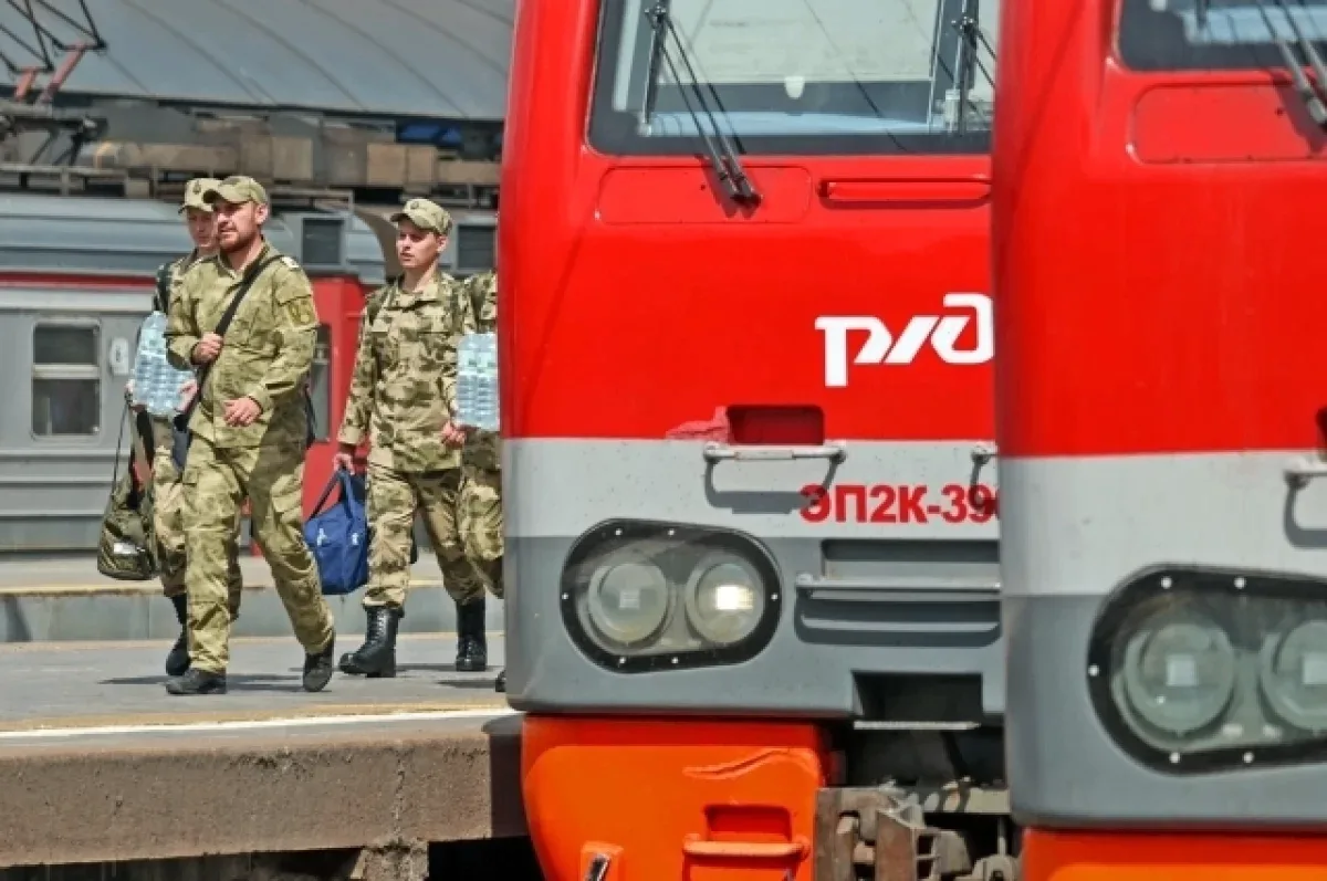 В праздничный день 12 июня в Алтайском крае изменится расписание пригородных поездов. О...