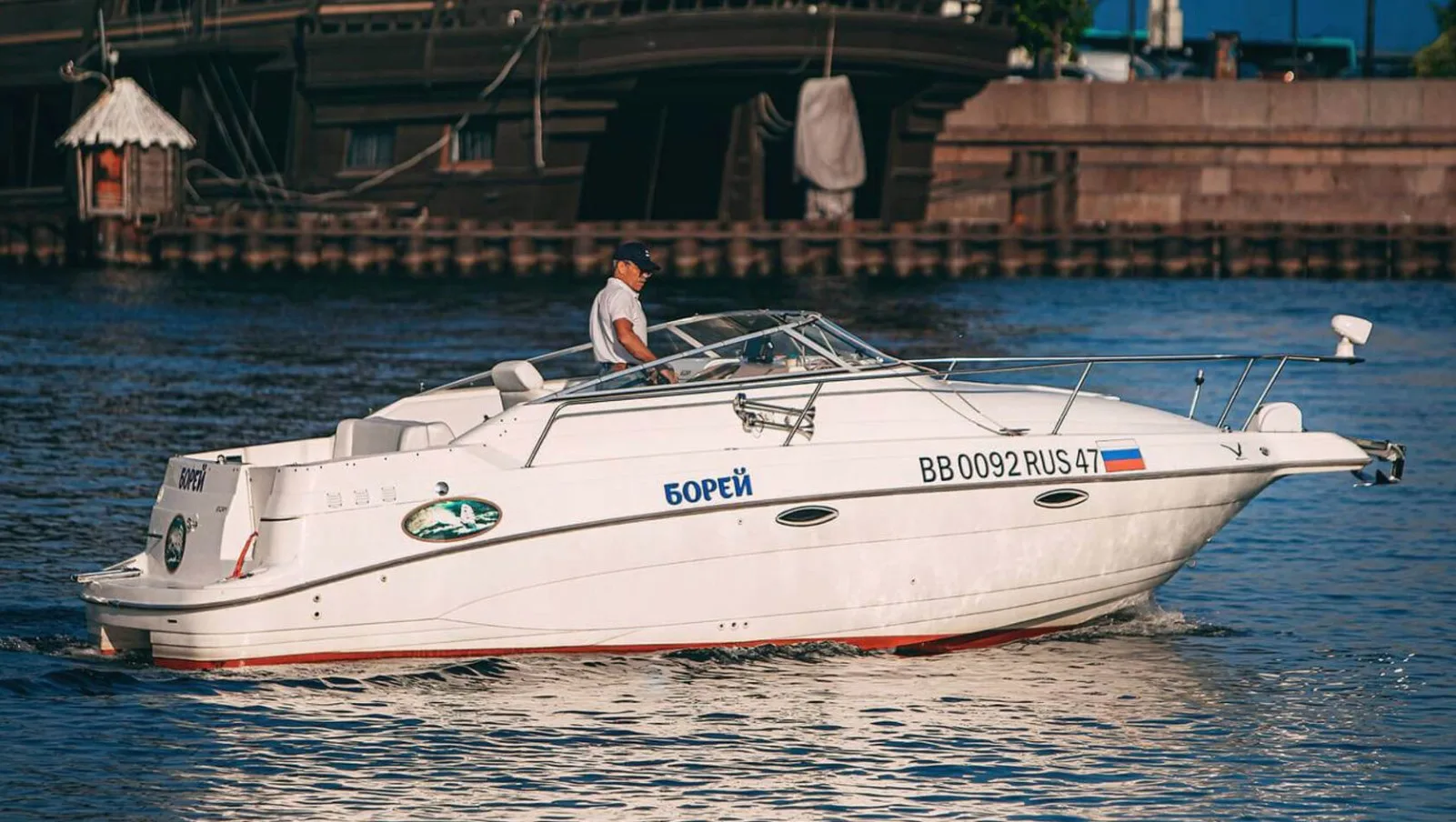 Борей
👴 до 8 человек
⚓️ Ждановская
🚾 Туалет ➕
💳 от 8 000 час

https://78kater.ru/katera/borej

ЗА