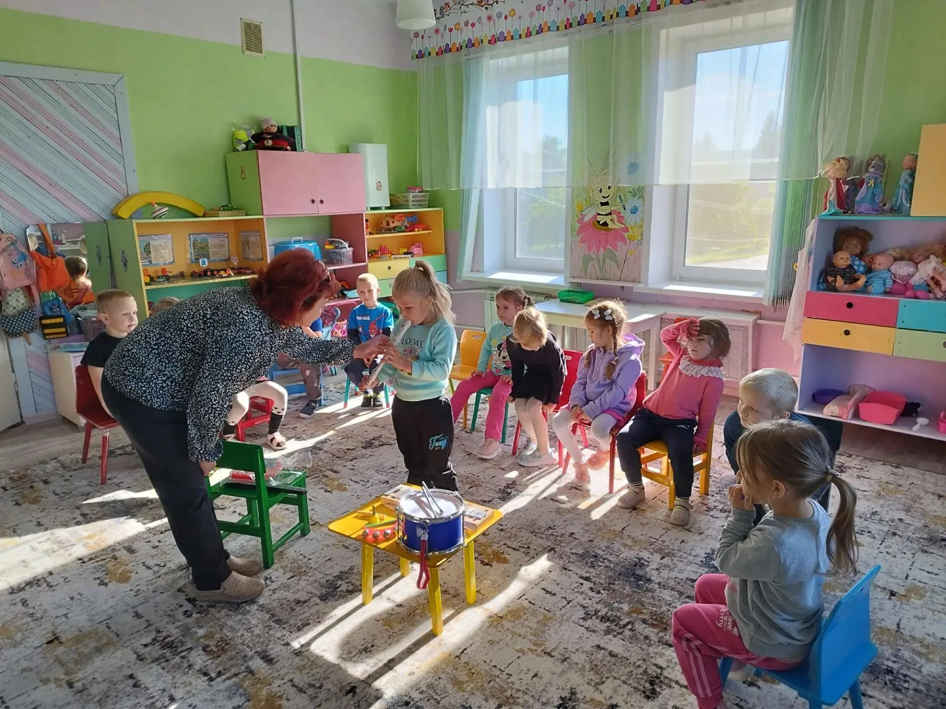 🌈  В детском саду № 3 состоялось первое групповое занятие по раннему эстетическому раз...