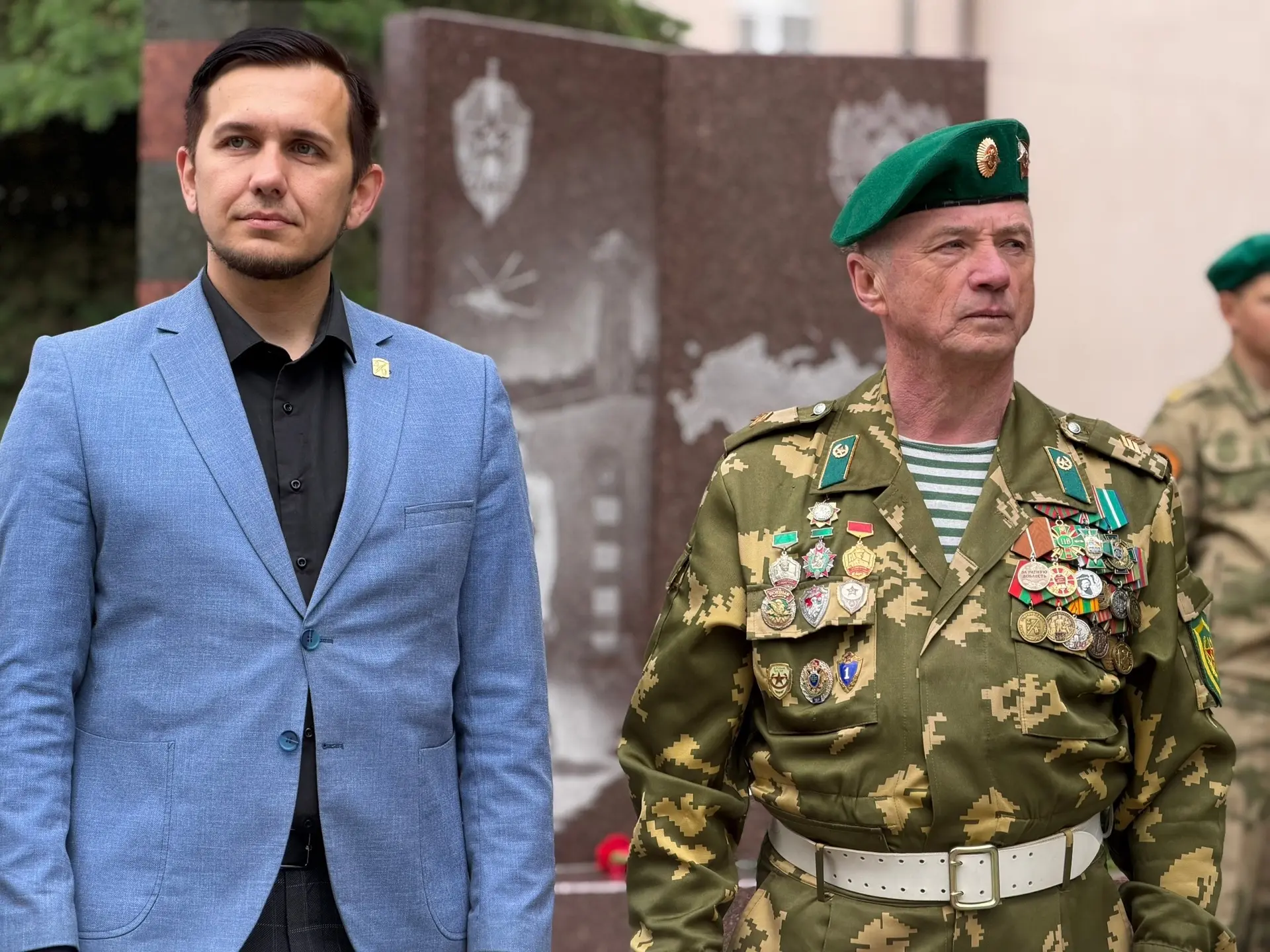 Пограничники — это люди, которые первыми встают на защиту нашей страны, принимая на себя огромную от