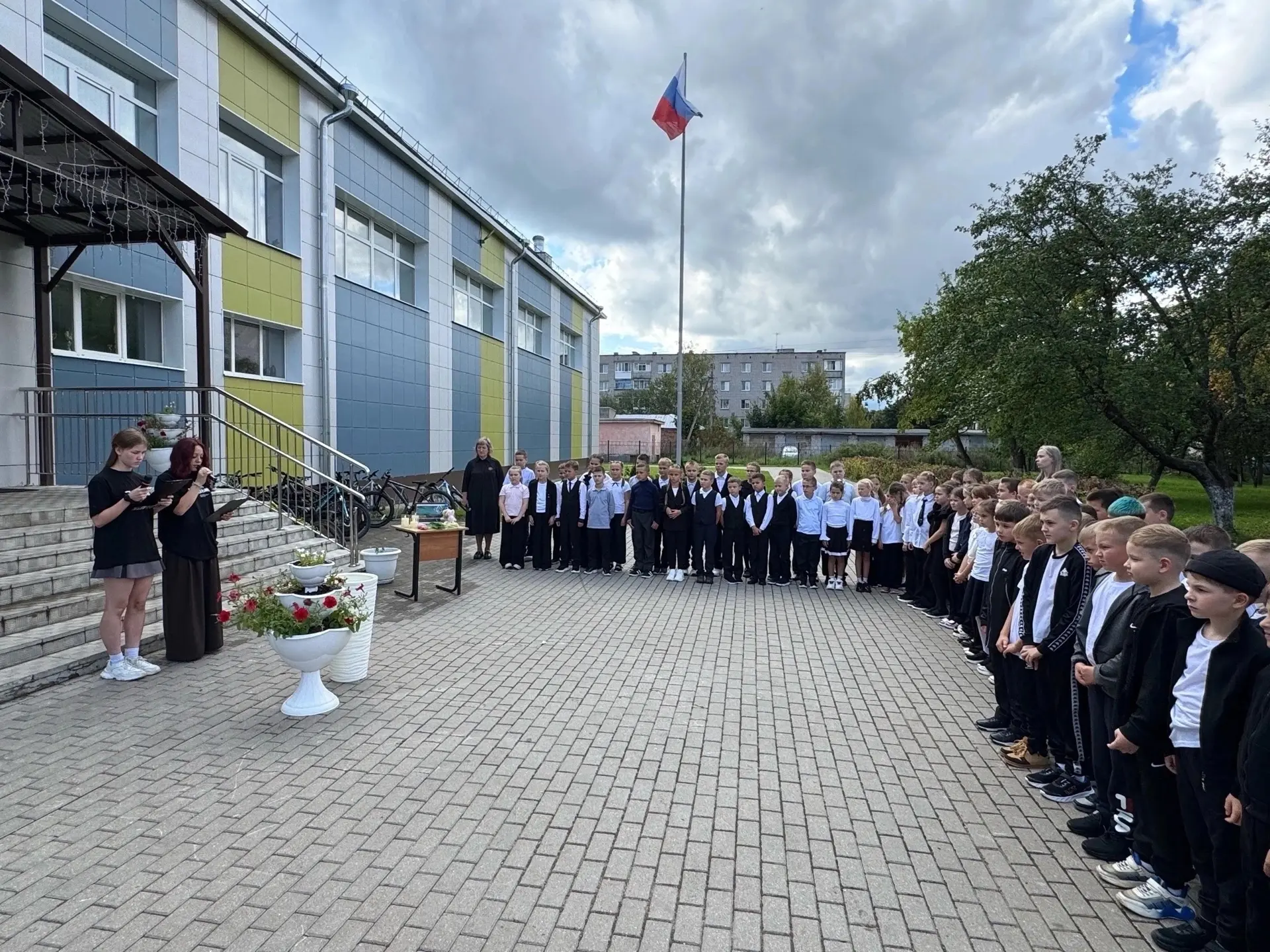 🙏В День солидарности в борьбе с терроризмом — ученики 3 классов присоединились к Всеро...