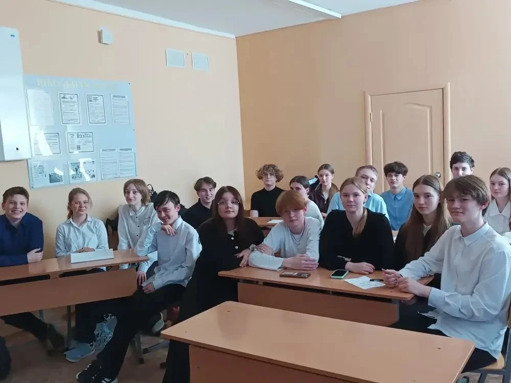 📚А вчера сотрудники Национальной библиотеки УР Бортникова Ольга Васильевна и Чернышева...