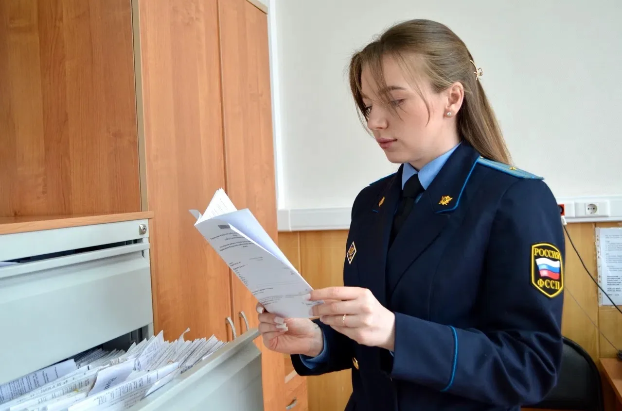 ❗️Приставы выбили 275 тысяч рублей долга по зарплате для ивановского дорожника