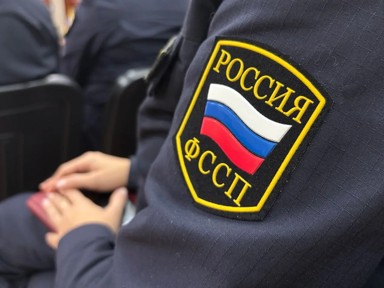 Судебные приставы помогли сестрам разрешить жилищный конфликт
