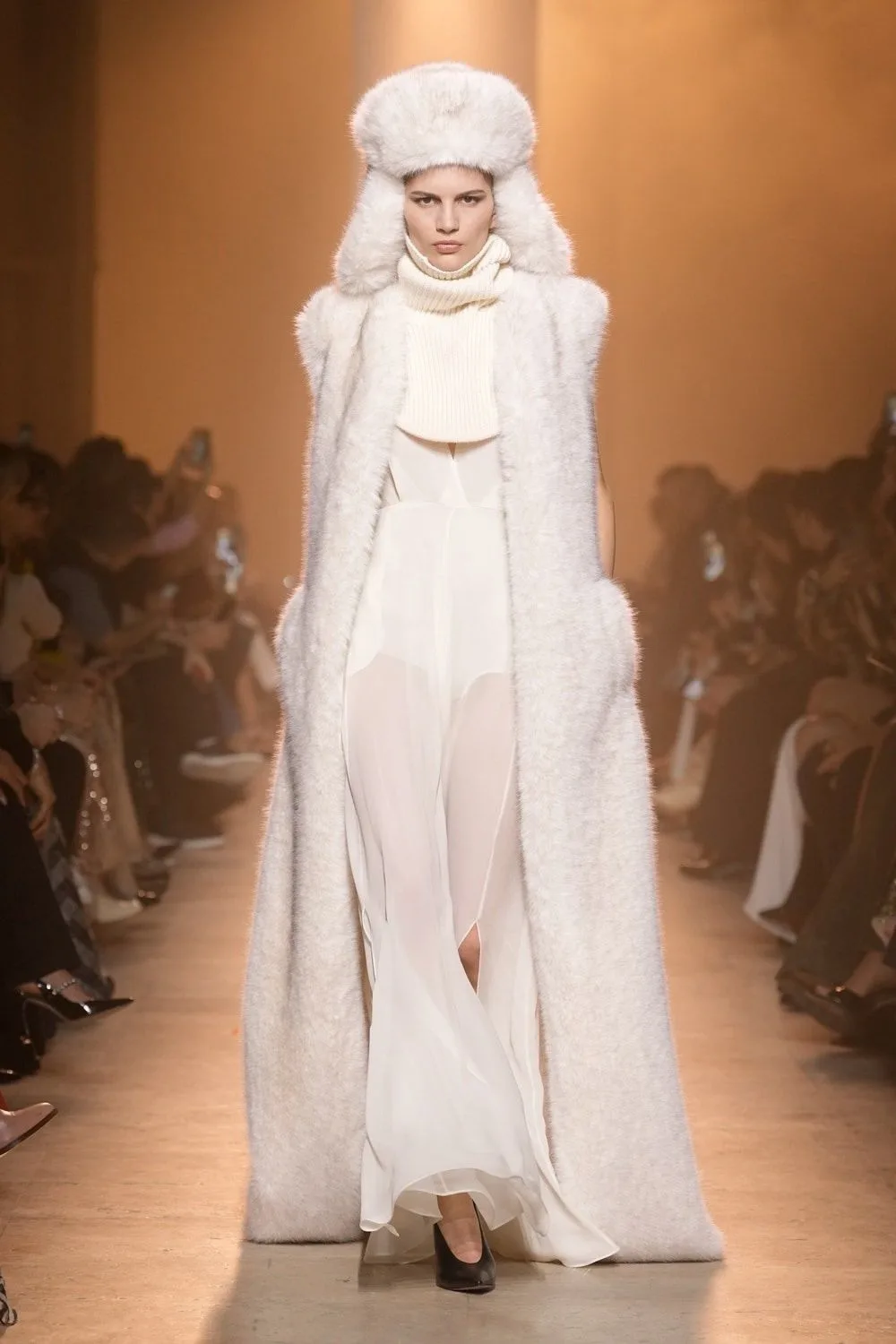 Высокая мода  Elie Saab, Fall-Winter 2026/27.