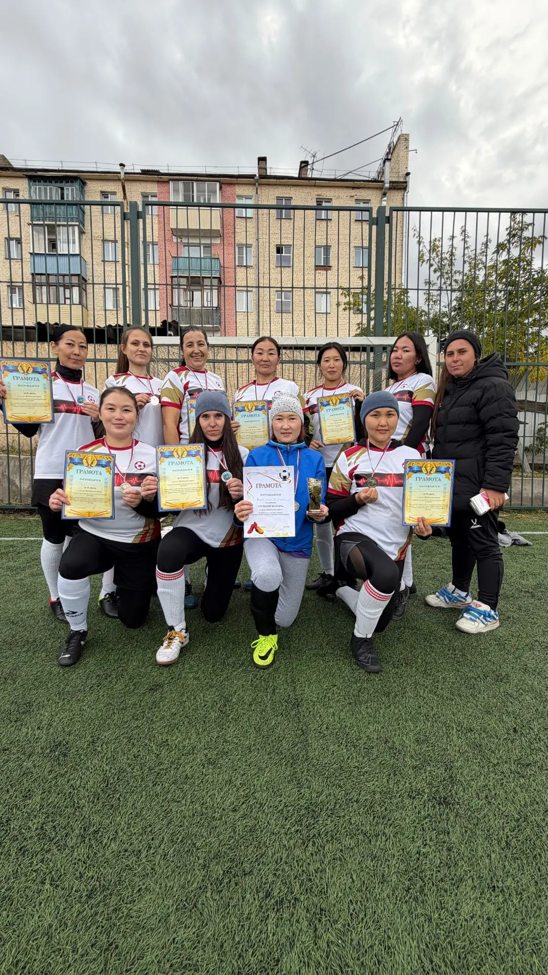 Серебряные призёры🥈турнира  "Футбольные мамы"💪⚽