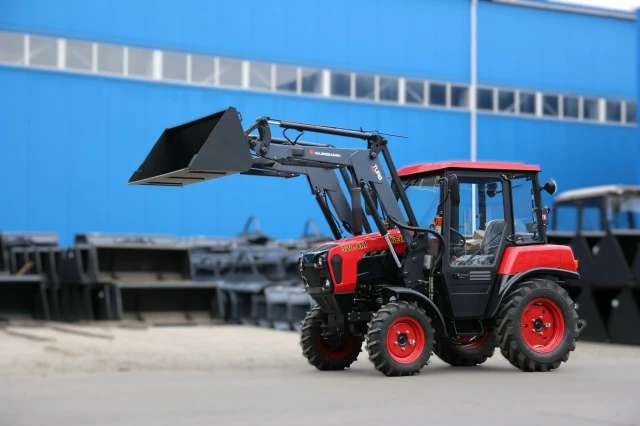 Ну что за красавчик заглянул к нам в гости! 🚜😍