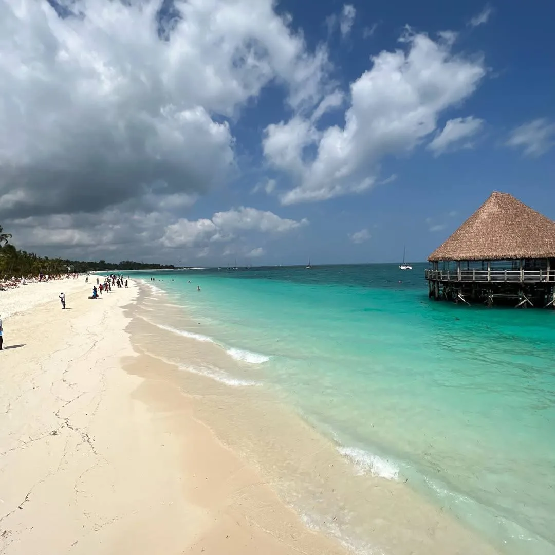🥥 Занзибар со скидками до 30% в классных отелях сети RIU Hotels 

Представьте: белоснежный песок, т