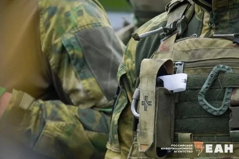 Екатеринбуржец полтора года доказывает участие в боевой операции

Андрей И. с позывным «Мелкий», ком