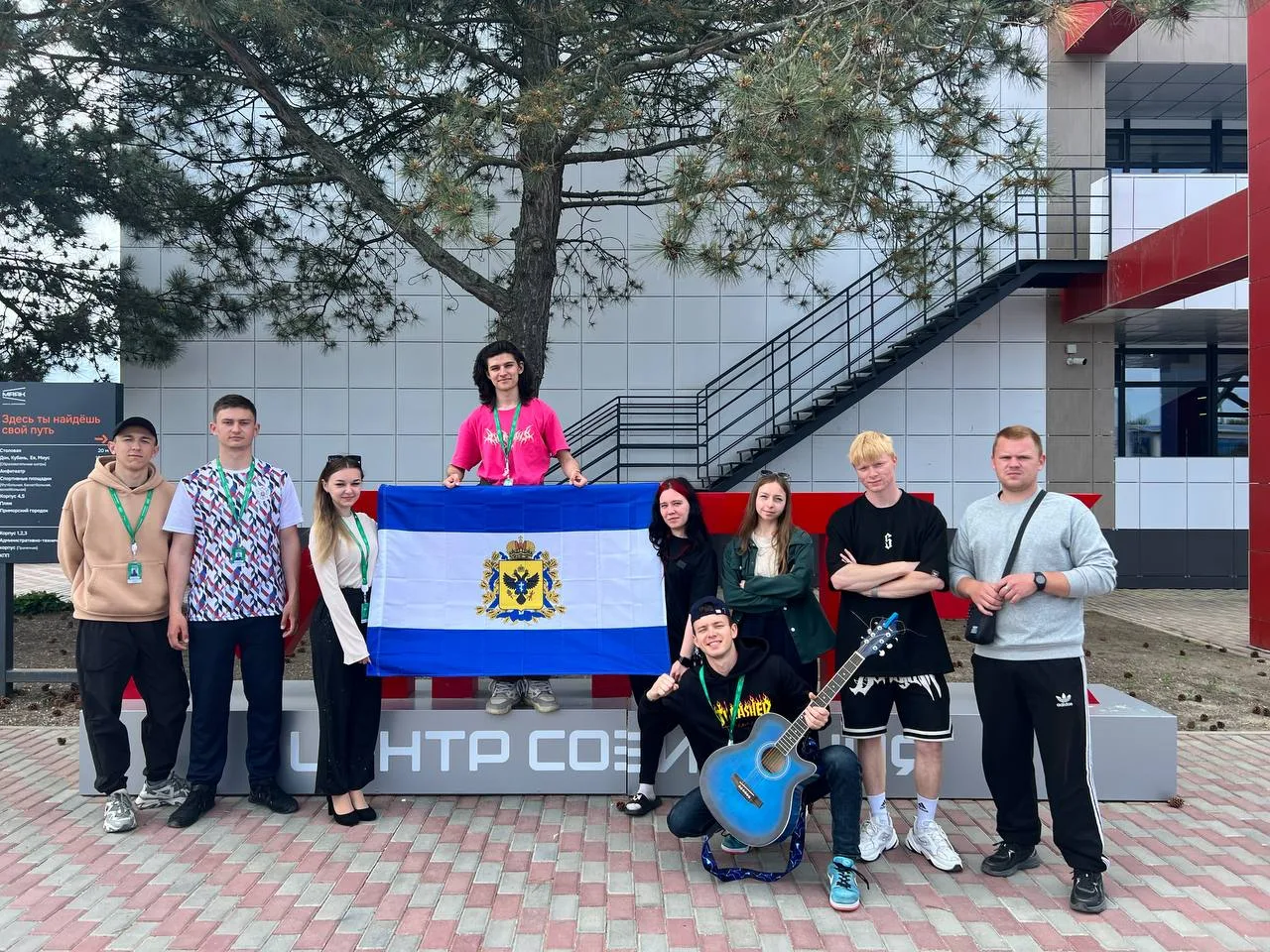 Руководитель коллектива Семеновского сельского Дома культуры Евгения Бакулина приняла участие в юбил