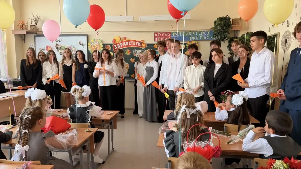 ✈️ Самолётик будущего: передаём эстафету добра и вдохновения! 🧡
