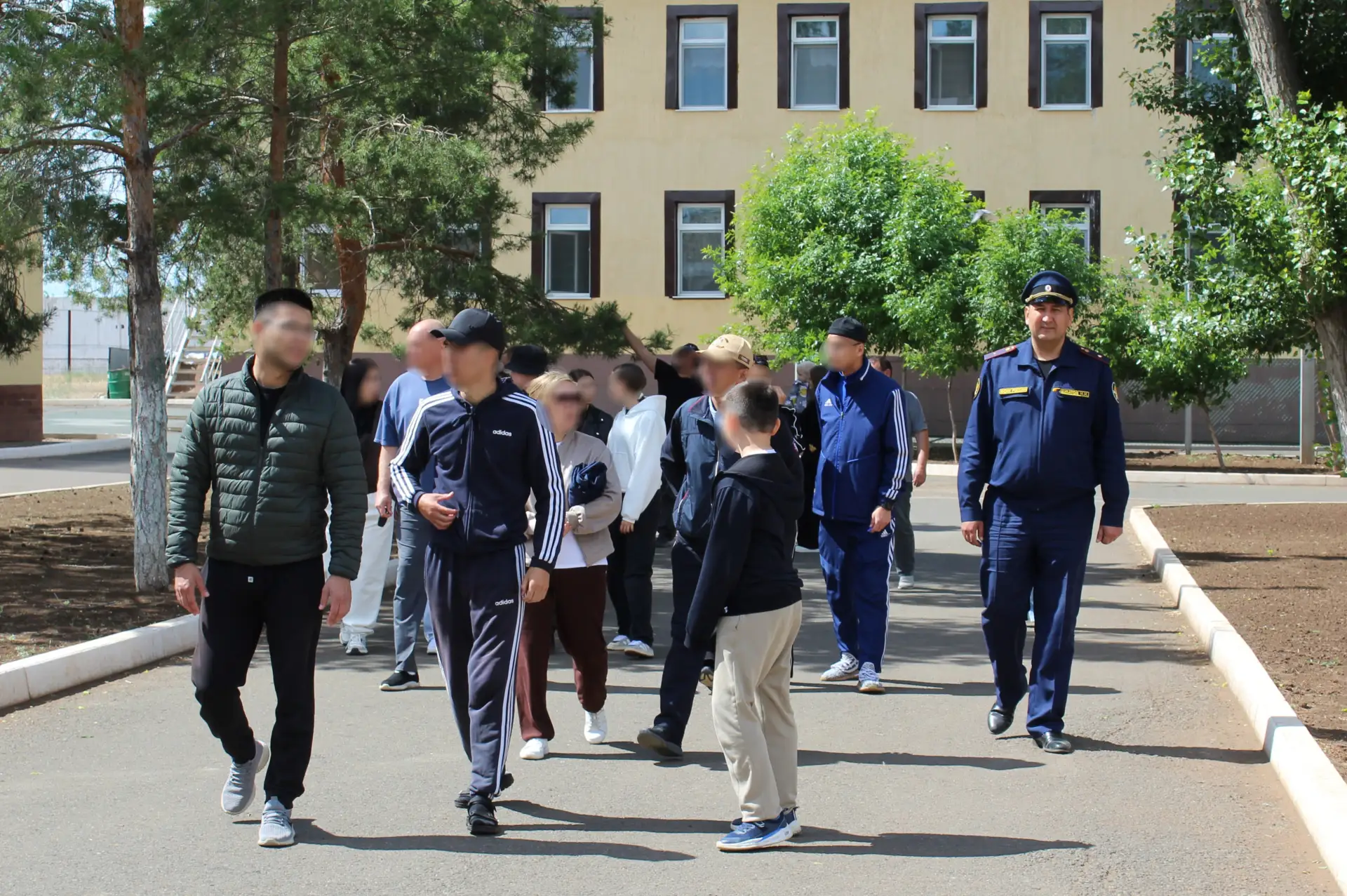В КП-12 прошел День открытых дверей, ставший важным событием для родственников осужденных. Гости пол