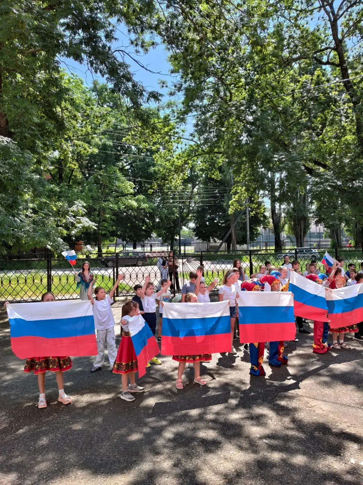 Флешмоб "Российский флаг"