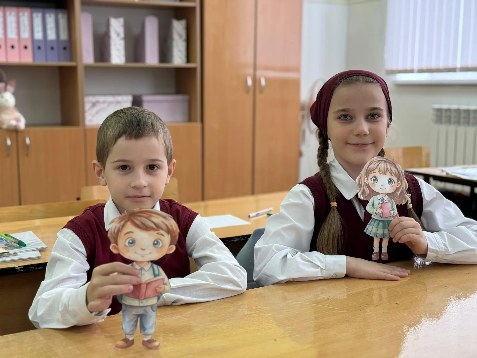 С 14 февраля 2012 года отмечается один из самых молодых праздников – Международный день дарения книг