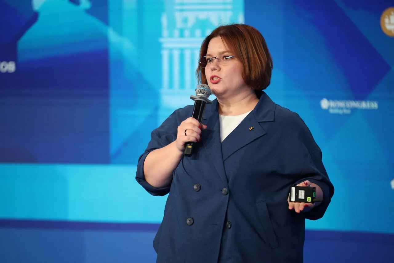 ИИ БОЛЬШЕ НЕ ИНСТРУМЕНТ? 😱

В рамках ПМЭФ-2026 прошла сессия международной конференции AI Journey. 