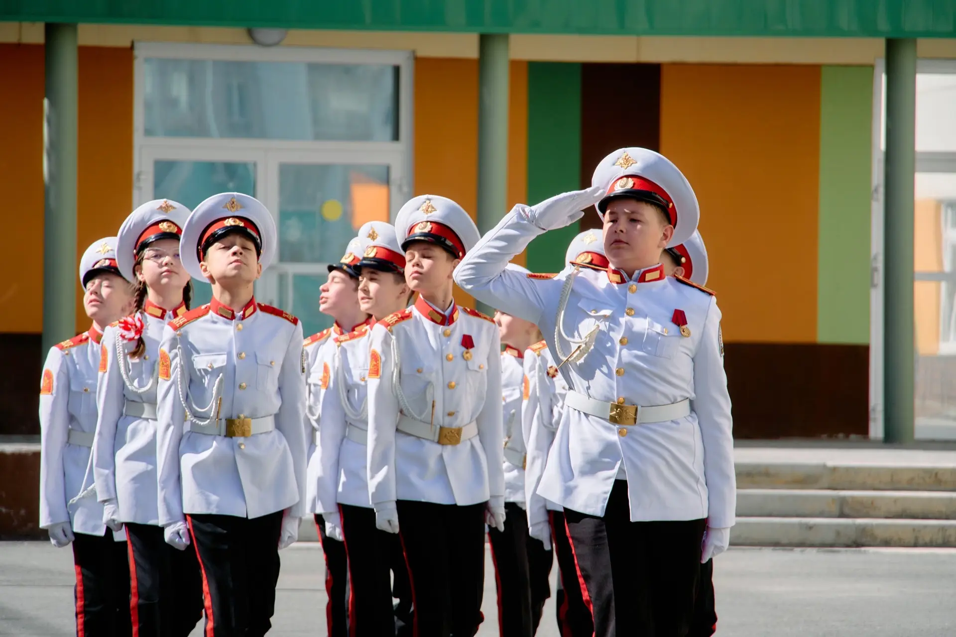В Челябинске подвели итоги зонального этапа военно-патриотической игры «Зарница 2.0»  Победители чет